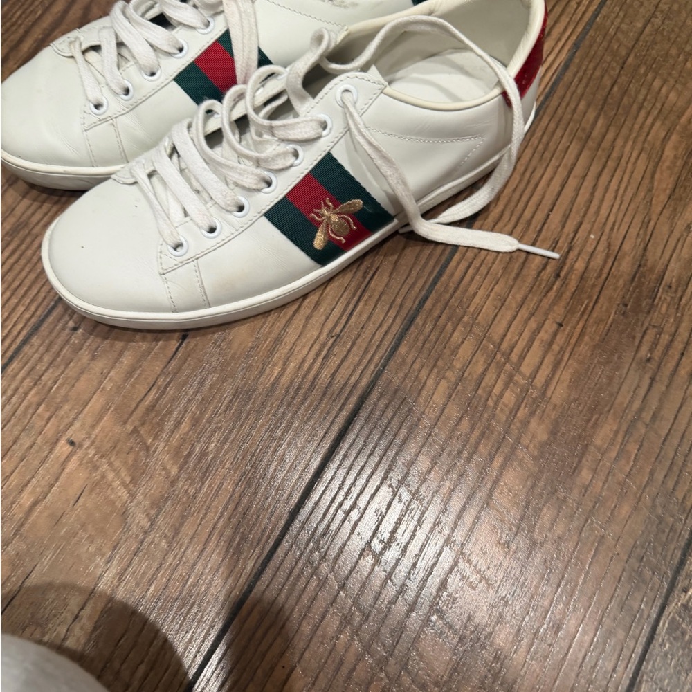 3 pairs summer Gucci women’s shoe haul all authentic, size 7.5. Bundle - Picture 6 of 7